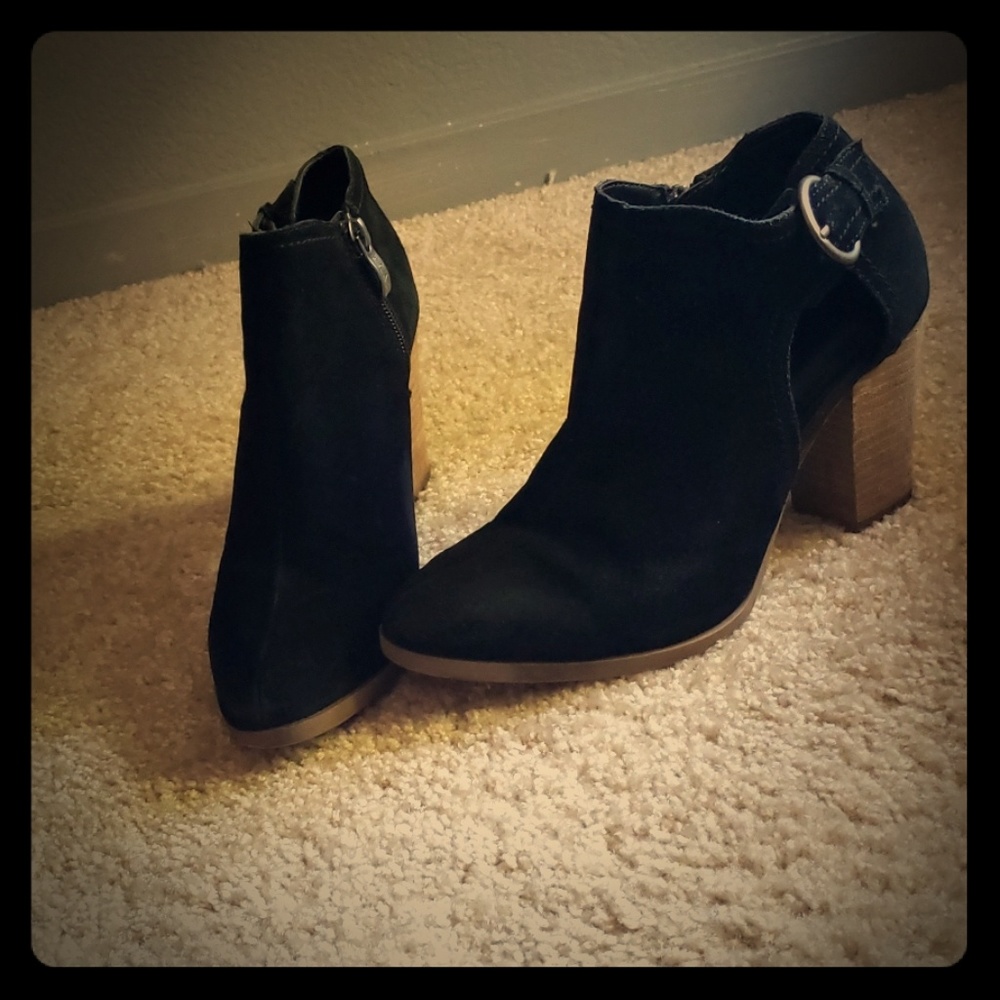 Michael Shannon booties